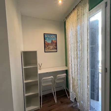 E Bagno Privato A 3 Minuti Dalla Stazione Bed and Breakfast 3*