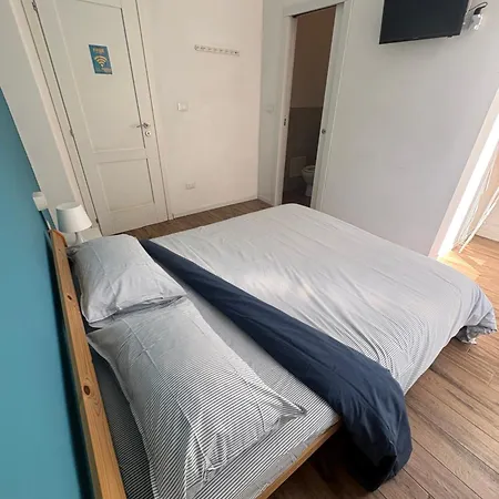 Bed and Breakfast E Bagno Privato A 3 Minuti Dalla Stazione