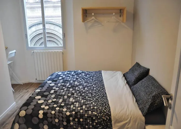 E Bagno Privato A 3 Minuti Dalla Stazione