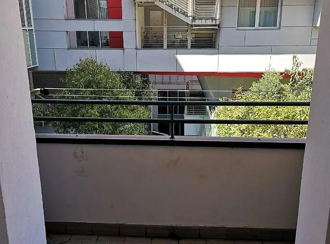 B&B E Bagno Privato A 3 Minuti Dalla Stazione 3*