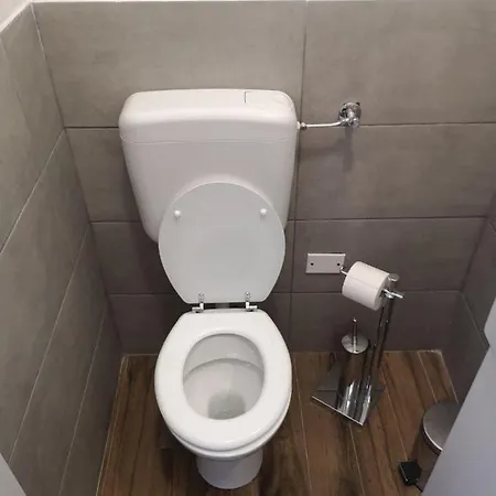 E Bagno Privato A 3 Minuti Dalla Stazione Boloňa
